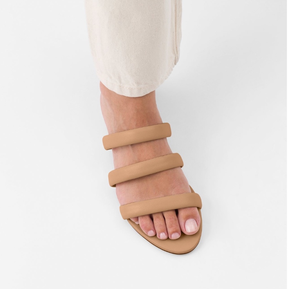 Aeyde Chrissy Sandal Size 38